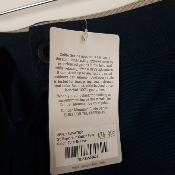 NWT Pair of Gander Mountain Shorts - Picture 7 of 11